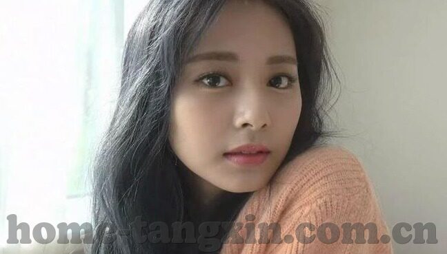 成人完整版亚洲视频在线-成人世界的一扇窗，探索完整版亚洲视频在线的多元视角